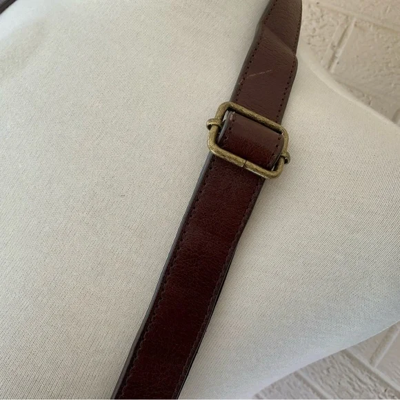 Pegabo Whisky Brown Leather Saddle Crossbody Shoulder Bag - Picture 6 of 10